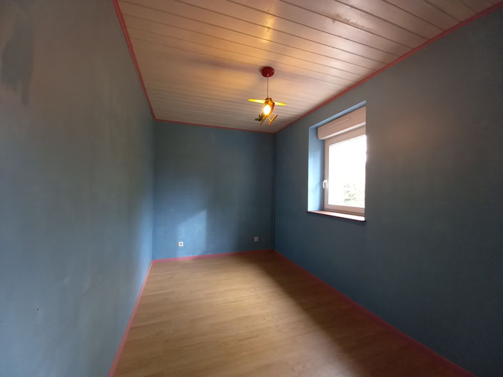 Image No.12-5 Bed House for sale