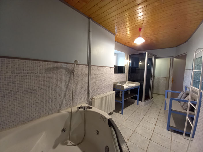 Image No.14-5 Bed House for sale