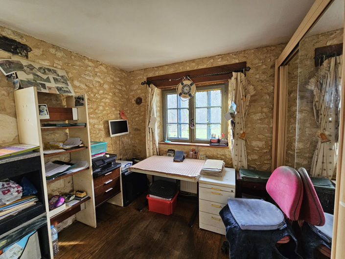 Image No.22-5 Bed House for sale