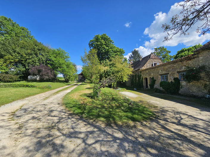 Image No.3-5 Bed House for sale