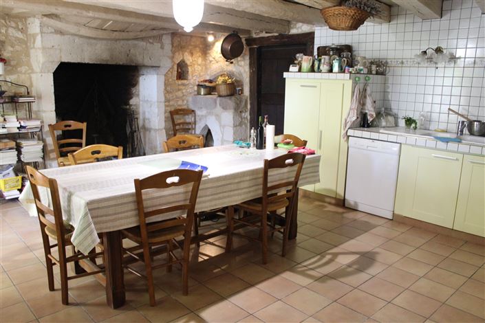 Image No.4-6 Bed House for sale