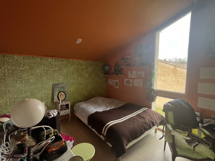 Image No.9-3 Bed House for sale