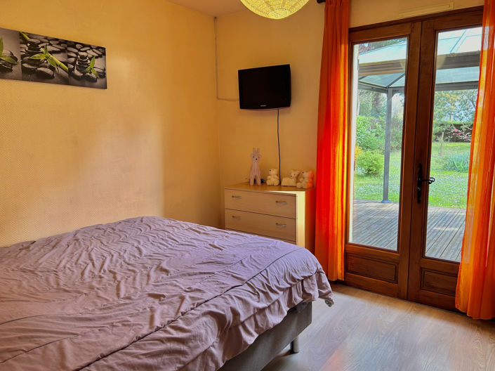 Image No.15-3 Bed House for sale