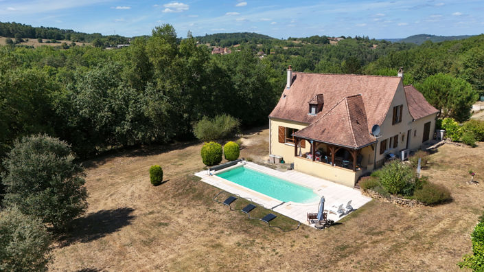 Image No.2-4 Bed House for sale