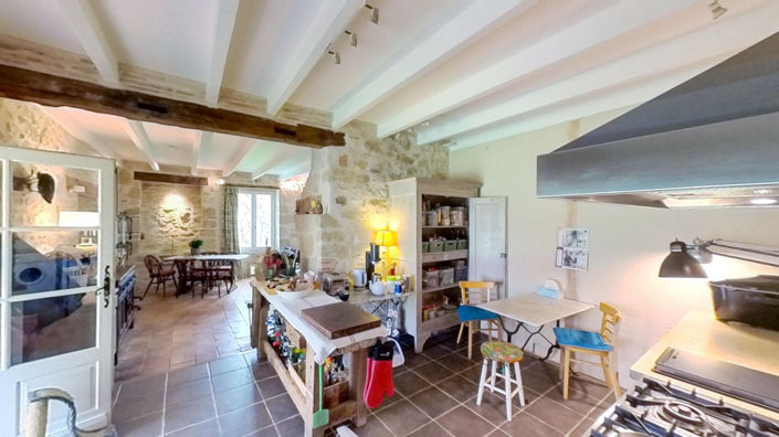 Image No.8-3 Bed House for sale