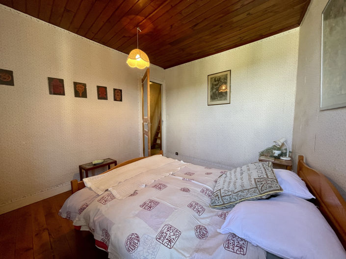 Image No.6-2 Bed House for sale