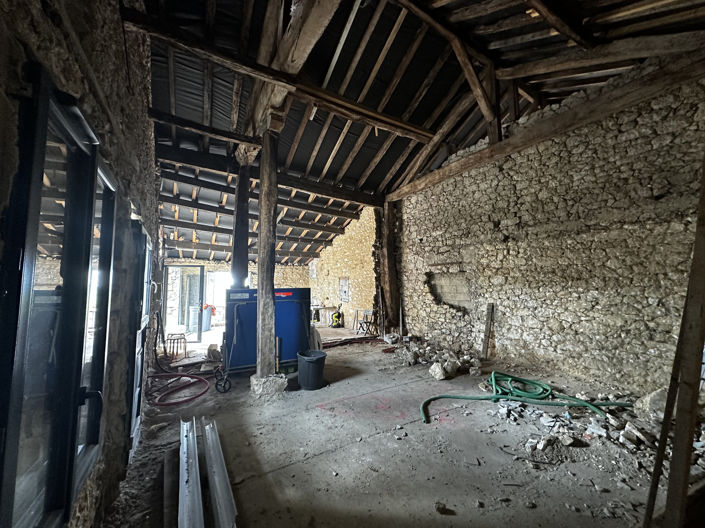 Image No.14-2 Bed House for sale