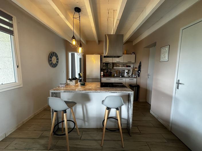 Image No.8-2 Bed House for sale