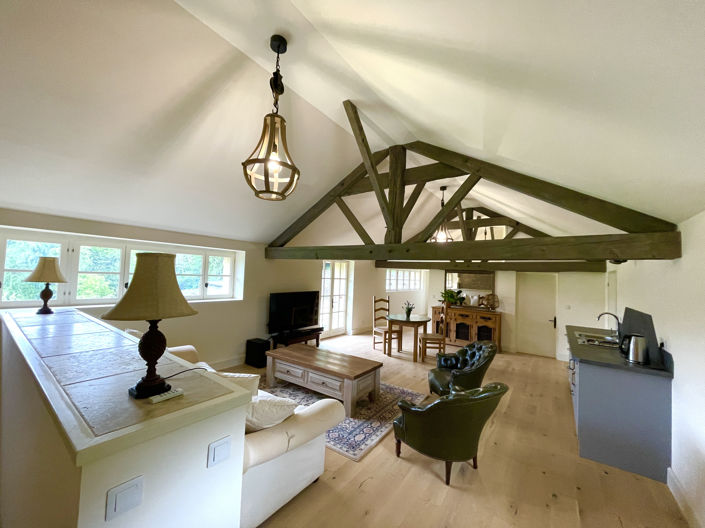 Image No.12-4 Bed House for sale