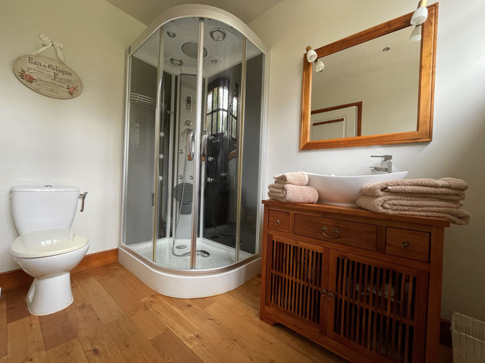 Image No.17-4 Bed House for sale