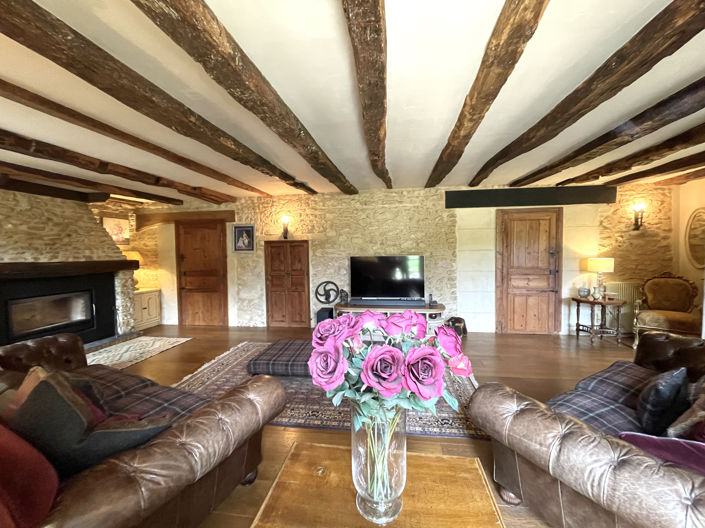 Image No.19-4 Bed House for sale