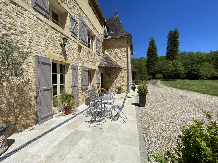 Image No.7-4 Bed House for sale