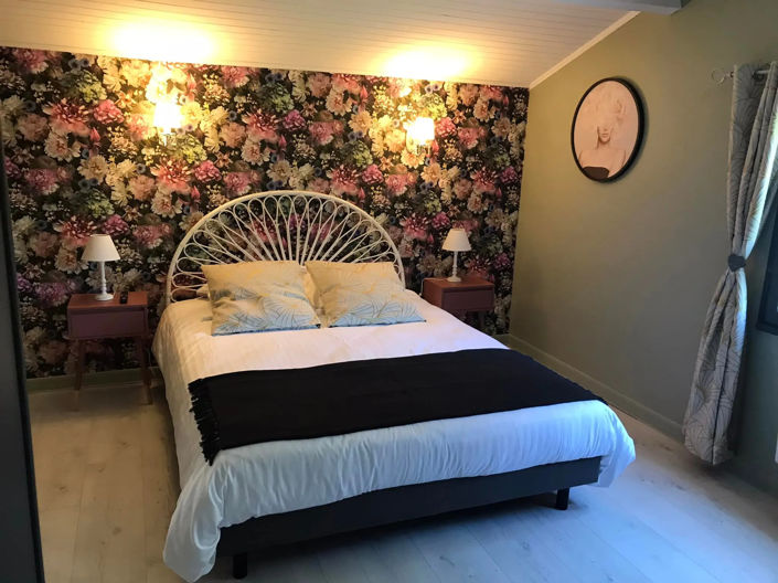 Image No.8-10 Bed House for sale