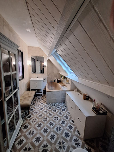 Image No.9-10 Bed House for sale