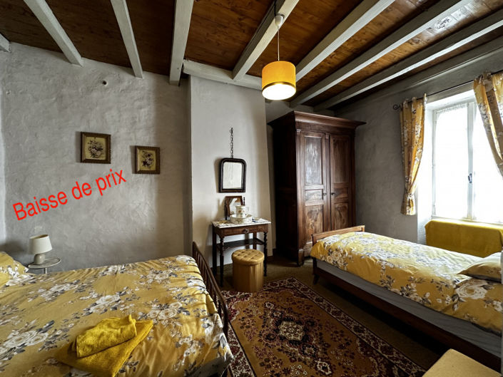 Image No.11-3 Bed House for sale