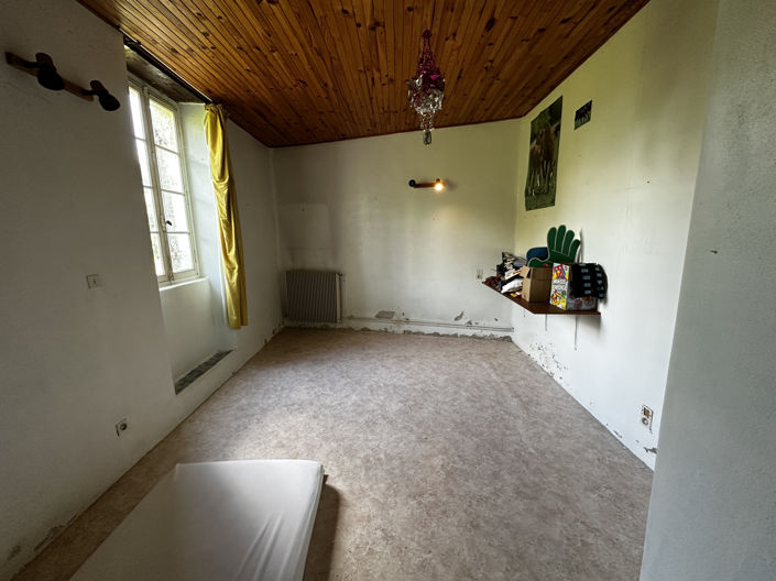 Image No.12-4 Bed House for sale