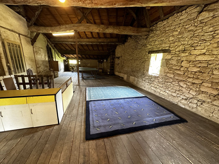 Image No.16-4 Bed House for sale