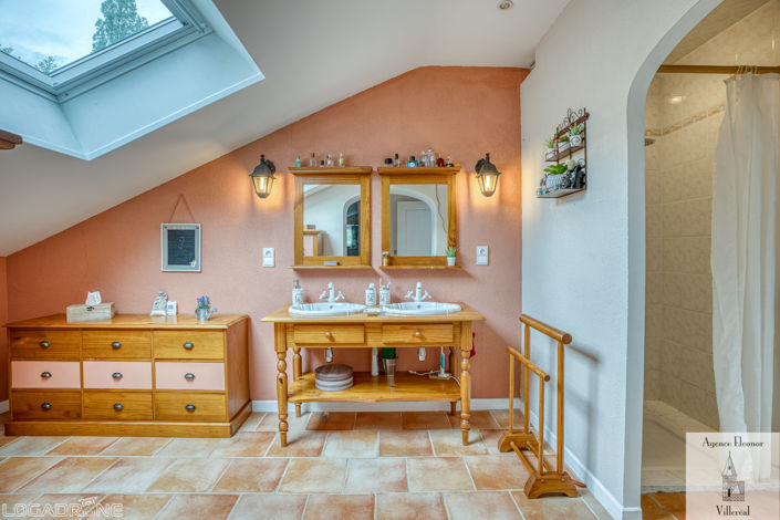 Image No.11-6 Bed House for sale