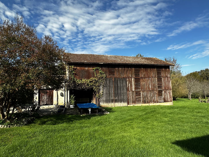 Image No.26-5 Bed House for sale