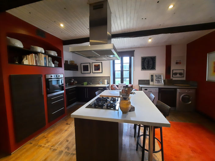 Image No.4-5 Bed House for sale