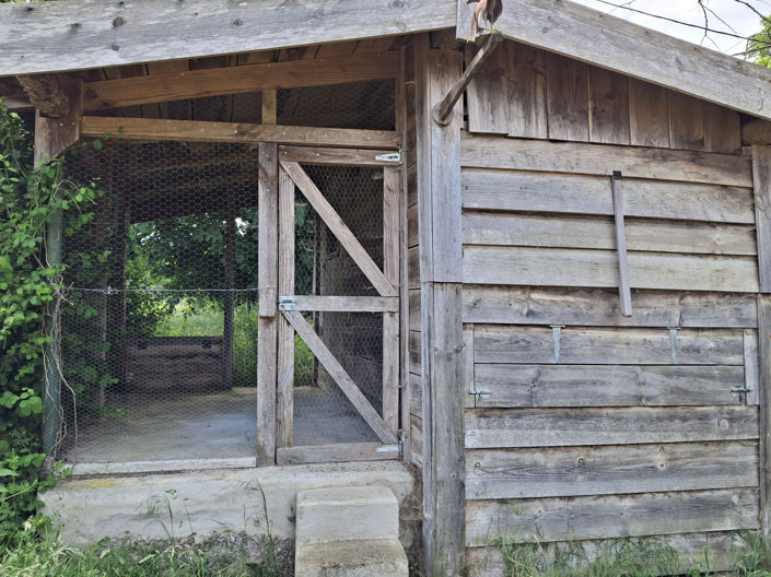 Image No.20-4 Bed House for sale