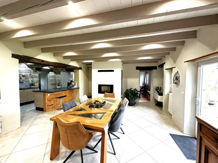 Image No.20-5 Bed House for sale