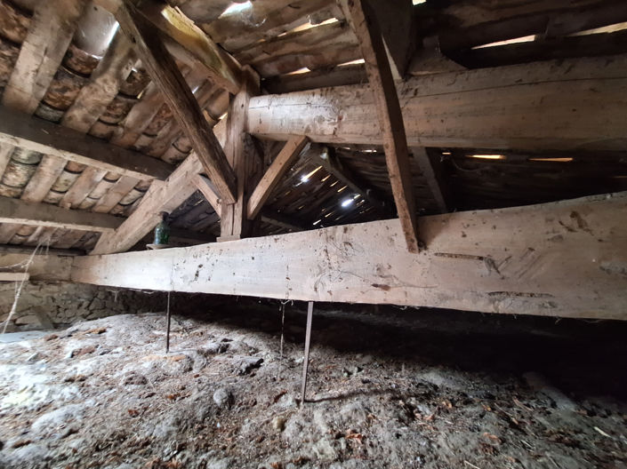 Image No.10-2 Bed House for sale