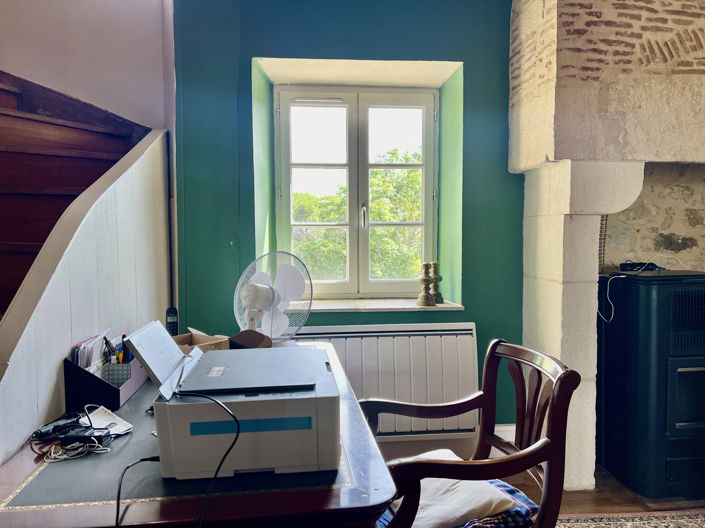 Image No.8-5 Bed House for sale