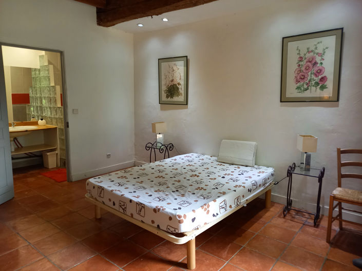 Image No.7-7 Bed House for sale