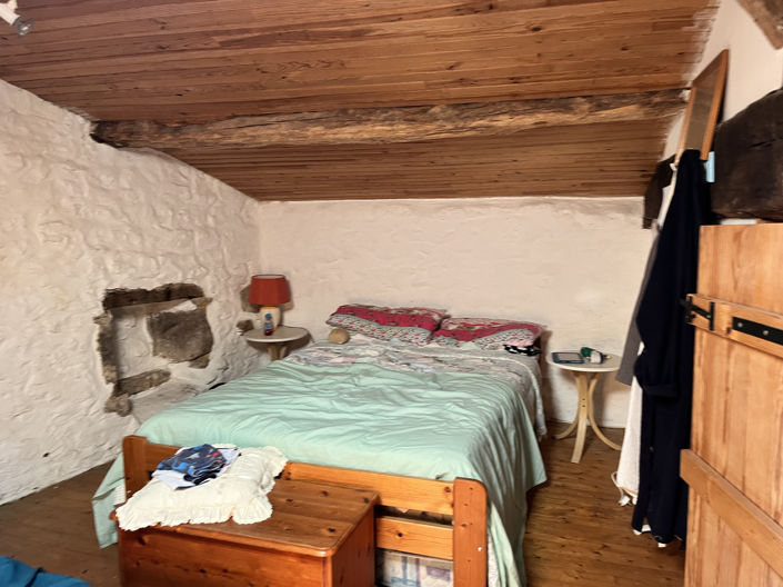 Image No.5-2 Bed House for sale