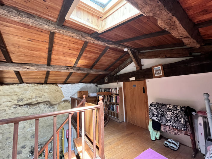 Image No.6-2 Bed House for sale