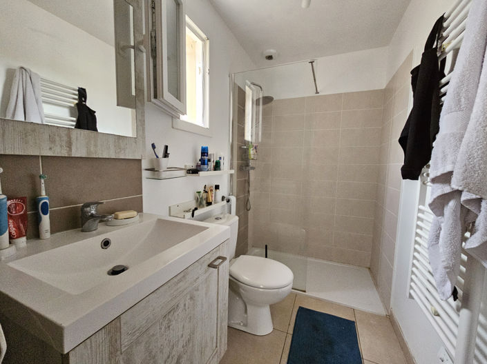 Image No.13-4 Bed House for sale