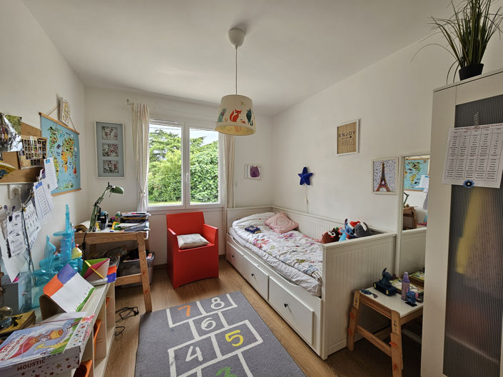 Image No.17-4 Bed House for sale