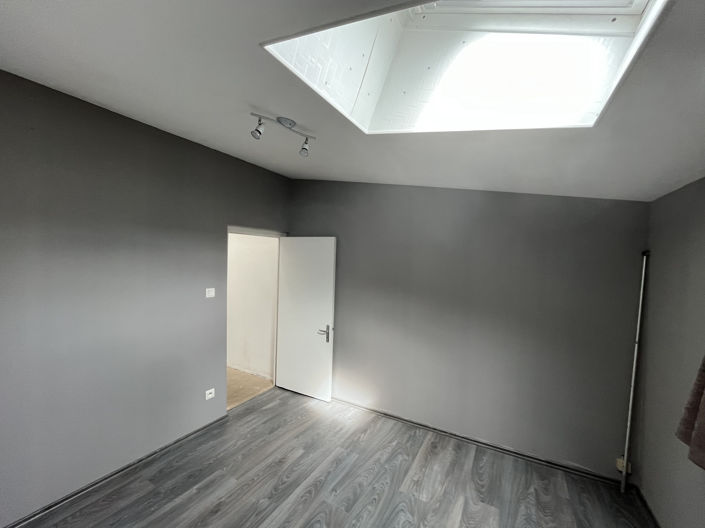 Image No.13-4 Bed House for sale