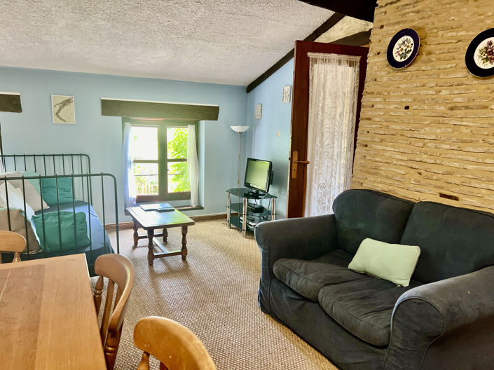 Image No.15-15 Bed Property for sale