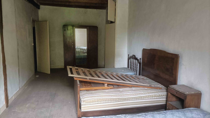 Image No.6-2 Bed House for sale