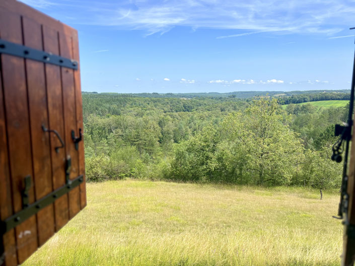 Image No.13-3 Bed Property for sale