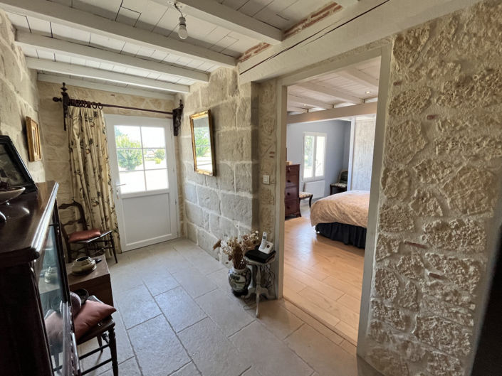 Image No.10-4 Bed House for sale