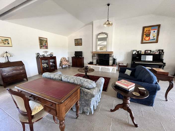 Image No.9-4 Bed House for sale