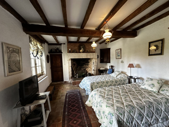 Image No.18-4 Bed House for sale