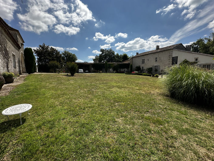 Image No.21-4 Bed House for sale