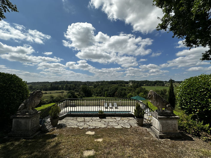 Image No.22-4 Bed House for sale