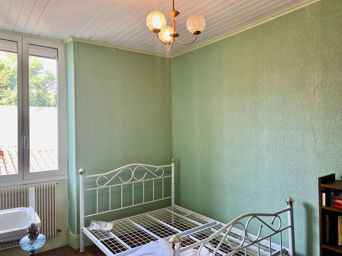 Image No.10-4 Bed House for sale