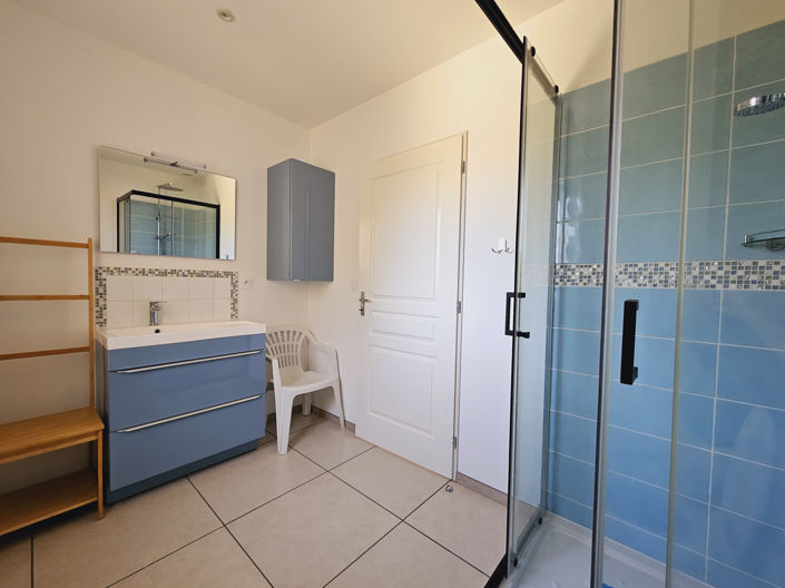 Image No.12-4 Bed House for sale