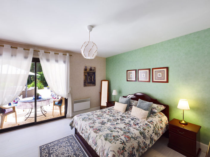 Image No.14-5 Bed House for sale