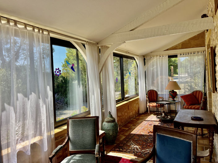 Image No.10-4 Bed Property for sale