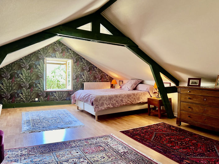 Image No.16-4 Bed Property for sale