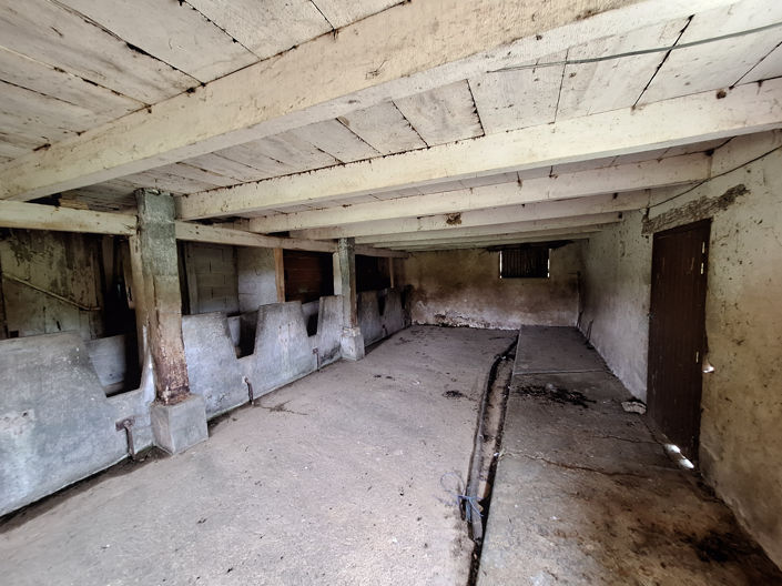 Image No.15-4 Bed House for sale