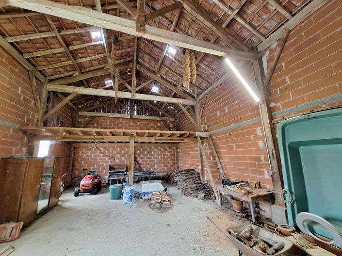 Image No.17-4 Bed House for sale