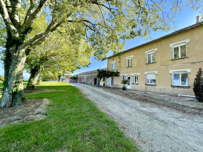 Image No.2-6 Bed House for sale